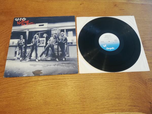 UFO No Place to Run 1980 Chrysalis Records 6307690 Deutsche Pressung VG+/VG
